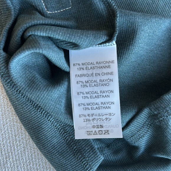 Vuori Pose Fitted Tee - Stone Heather size XS - Picture 6 of 8